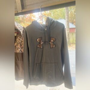 Under armor camo hoodie